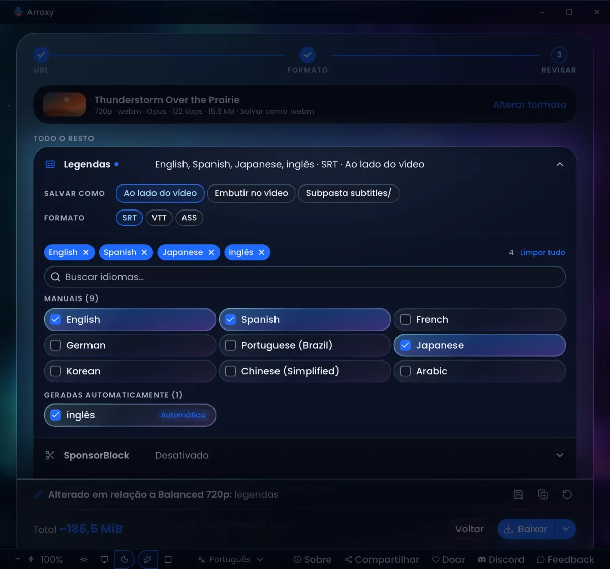 A etapa Revisar do Arroxy com Legendas aberto: ao lado do vídeo, embutidas ou na subpasta subtitles/, nos formatos SRT, VTT e ASS, com idiomas manuais e automáticos para marcar e o SponsorBlock logo abaixo